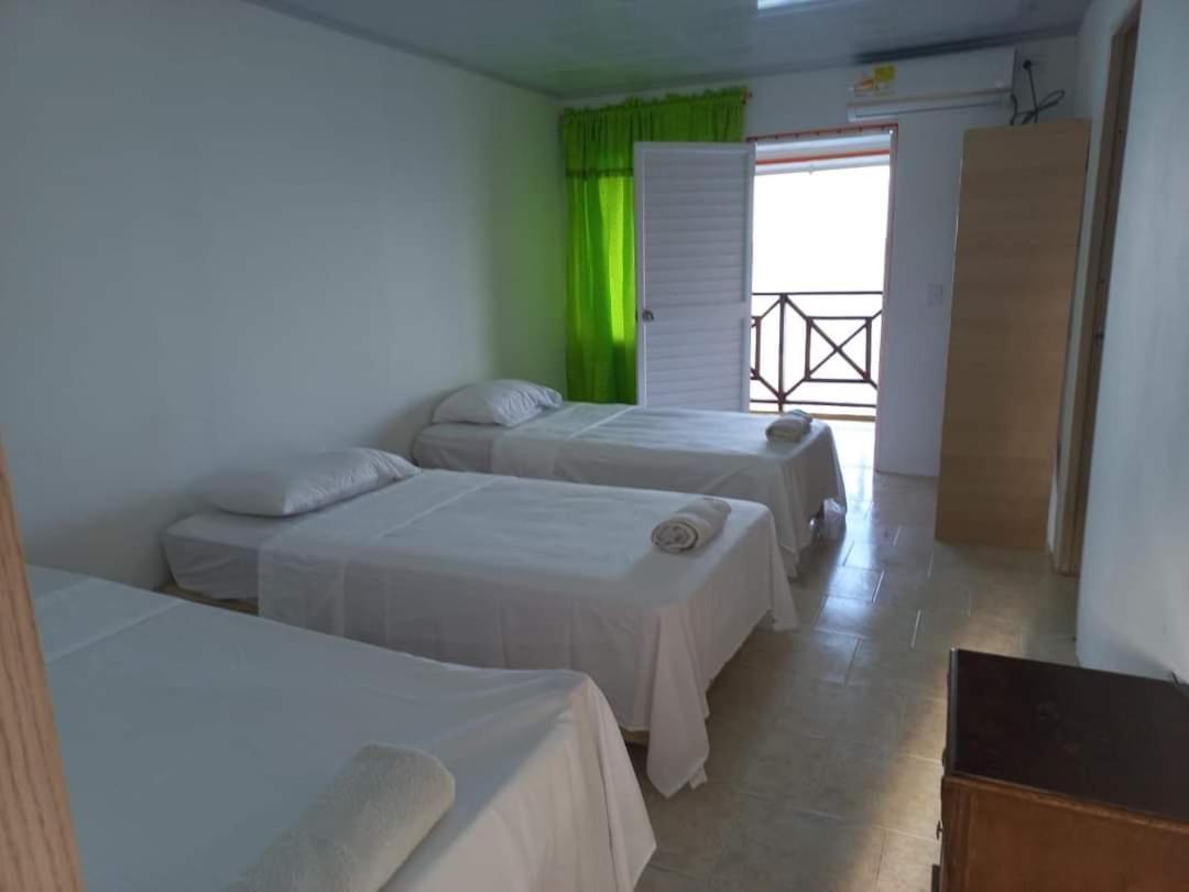 Cabanas Mister Mac Fresh Water Bay Екстериор снимка